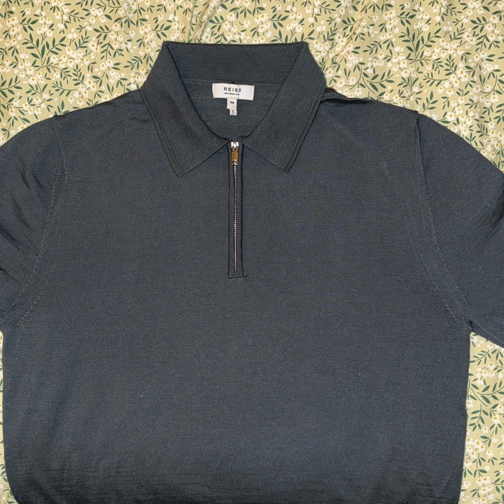 Merino wool men sweater for men size Medium
